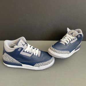 Size 7GS - Air Jordan Retro 3 Georgetown MPN 398614-401